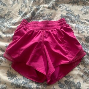 Lululemon sonic pink hotty hots!!